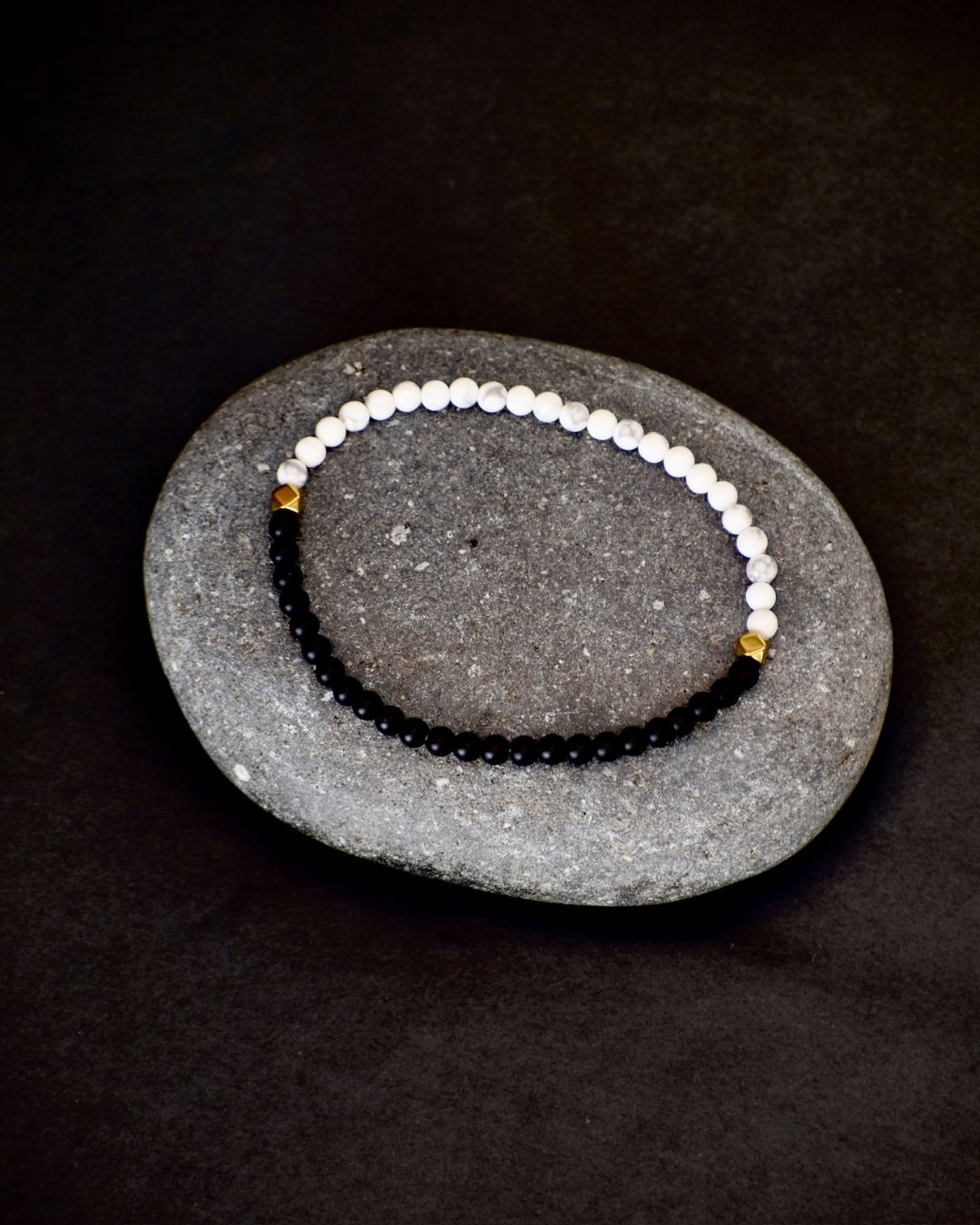 River Flow Beaded Bracelet White Howlite
