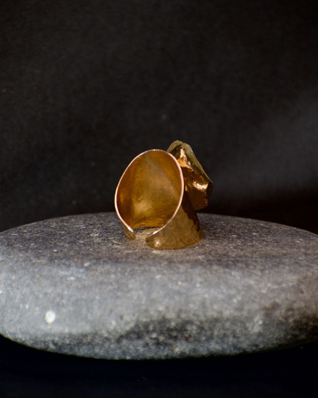 Raw Citrine Quartz Ring