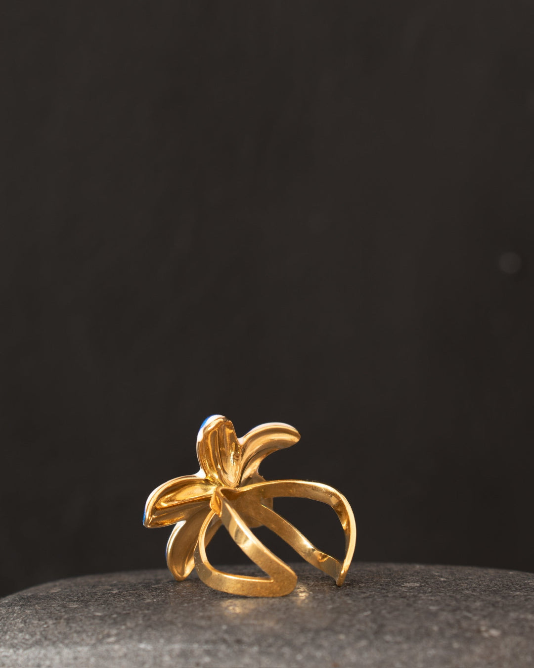 Ios Blossom Ring